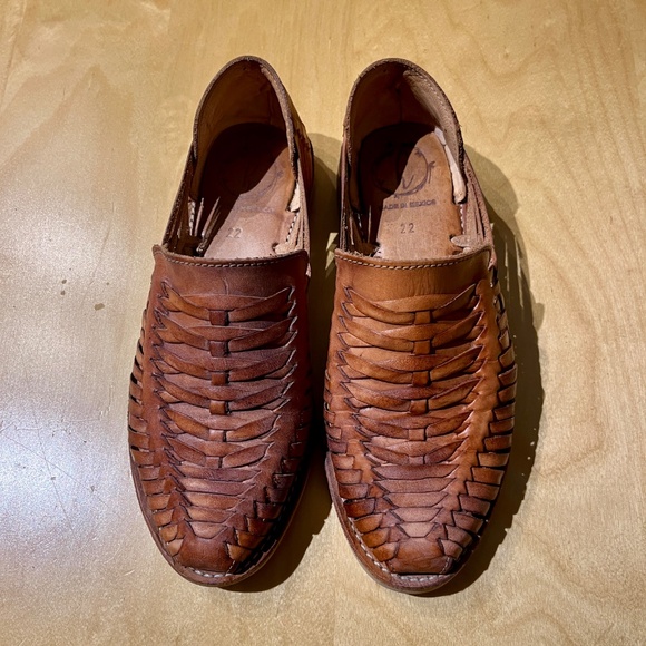 Harmonica Leather Sandals - Picture 6 of 6